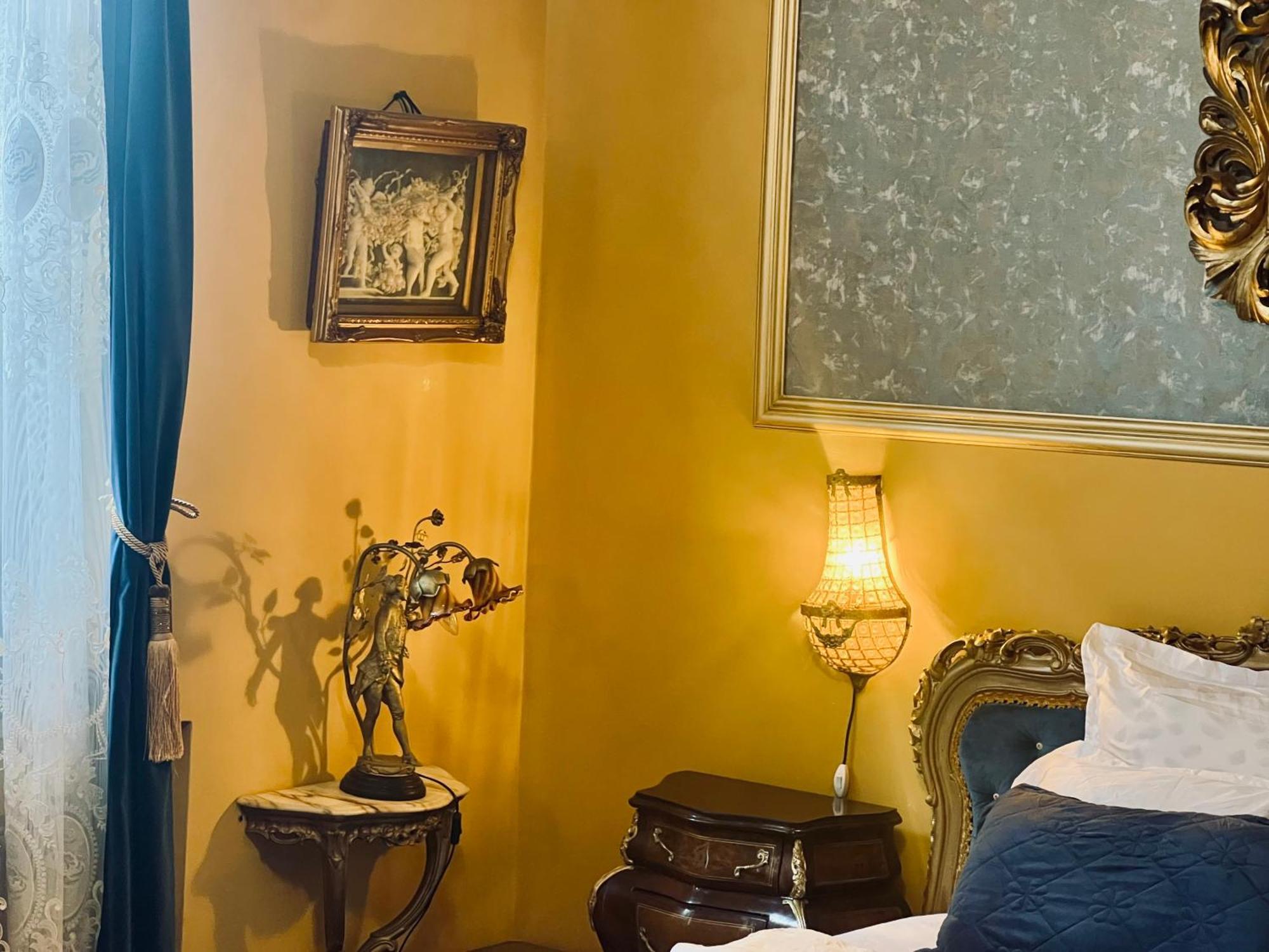 Classic Love Story In Old Cluj I Dış mekan fotoğraf